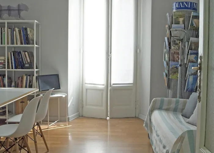 Liberty Two-Room In Porta Venezia
